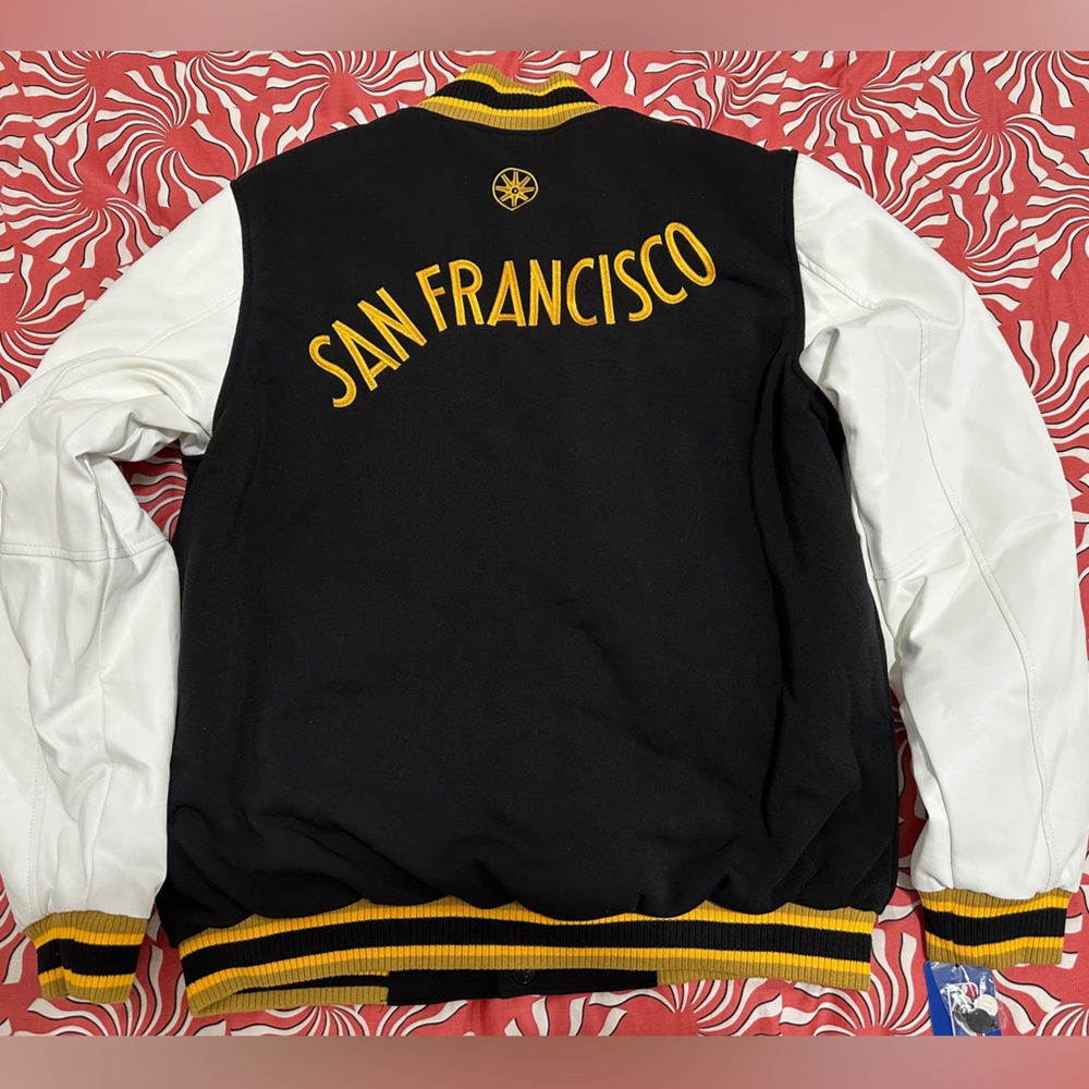 Golden State Warriors x Rakuten City Edition Reversible Jacket Brand New size XL